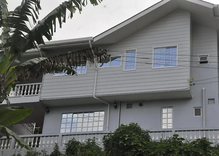 Azrien Homestay Kundasang